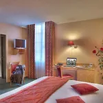 酒店 Western Premier Hbeo Centre 4*