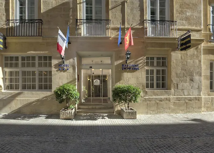 Western Premier Hbeo Centre Hotel