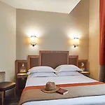 ホテル Western Premier Hbeo Centre 4*