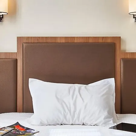 Western Premier Hbeo Centre Hotel 4*
