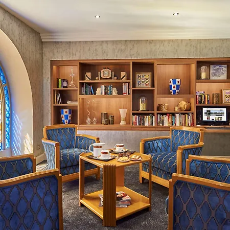 Hotel Western Premier Hbeo Centre 4*