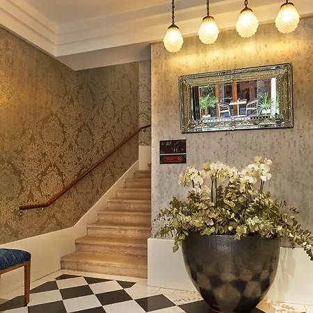 Western Premier Hbeo Centre Hotel 4*