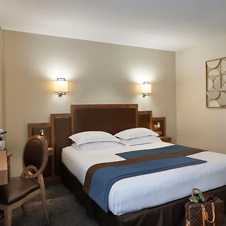 Western Premier Hbeo Centre Отель