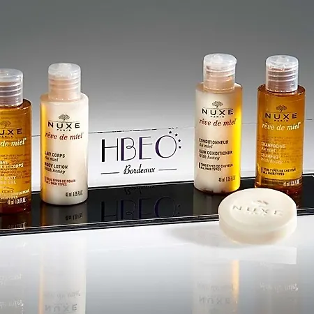 호텔 Western Premier Hbeo Centre 4*