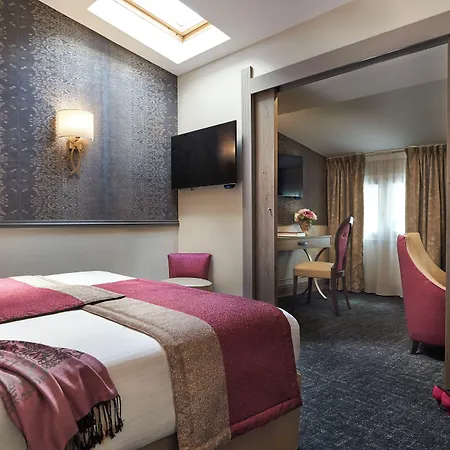 Western Premier Hbeo Centre Hotel 4*