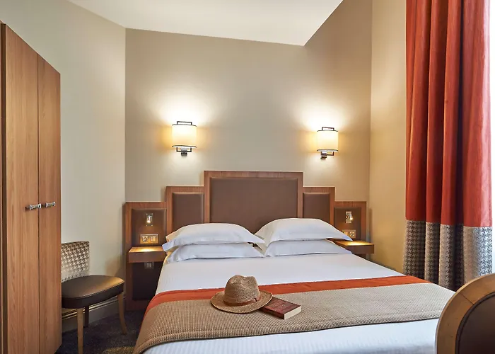 Hotel Western Premier Hbeo Centre 4*