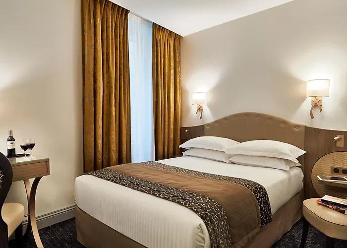 Western Premier Hbeo Centre Hotel