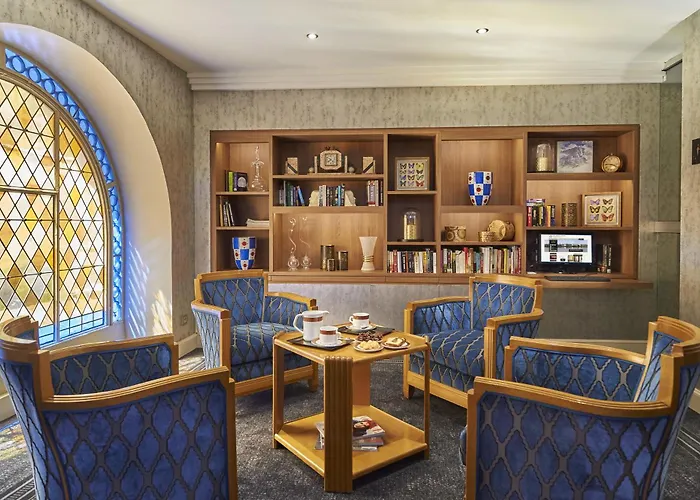 Hotel Western Premier Hbeo Centre 4*