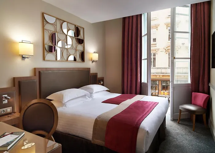 Western Premier Hbeo Centre Hotel