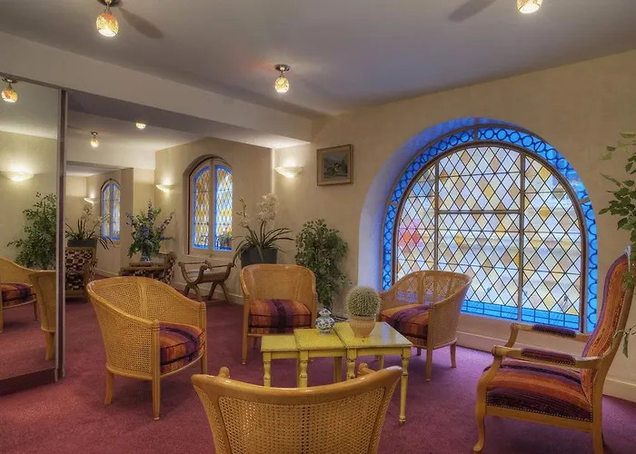 Western Premier Hbeo Centre Hotel 4*