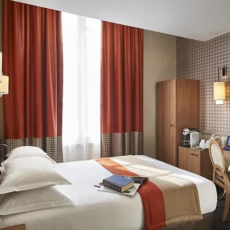 Western Premier Hbeo Centre Hotel 4*