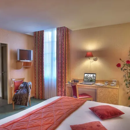 Hotel Western Premier Hbeo Centre 4*